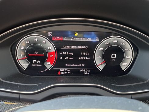 Used 2023 Audi SQ5 Premium Plus w/ Premium Plus Package AWD/4WD image 23