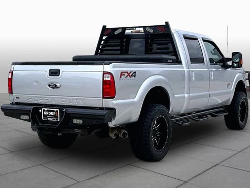 Used 2015 Ford F250 Lariat w/ Lariat Ultimate Package image 13