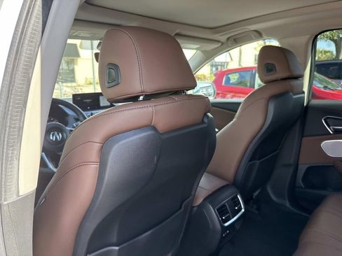 Used 2024 Acura RDX SH-AWD w/ Technology Package image 12
