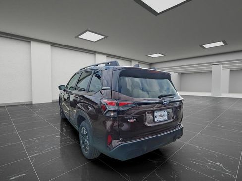 Used 2026 Subaru Forester Premium AWD/4WD image 3