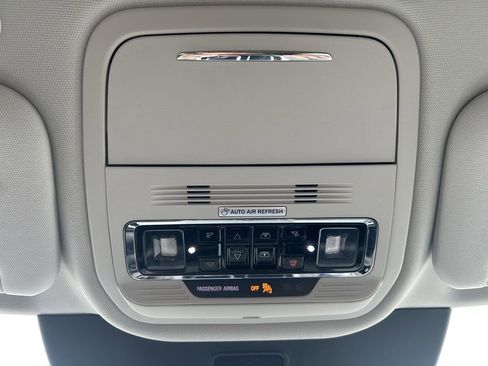 Used 2025 Lincoln Aviator Reserve w/ Jet Appearance Package image 24