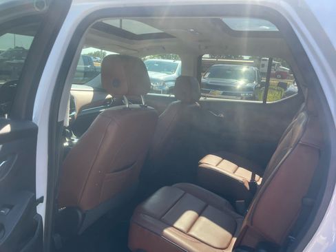 Used 2019 Chevrolet Traverse High Country w/ LPO, Floor Liner Package AWD/4WD image 7