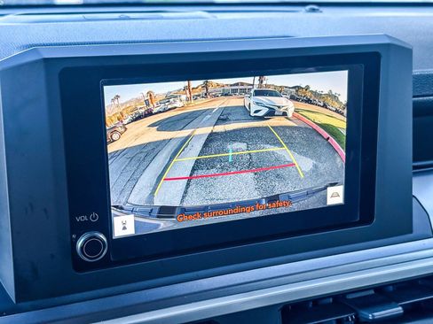 Certified 2024 Toyota Tacoma SR5 image 26