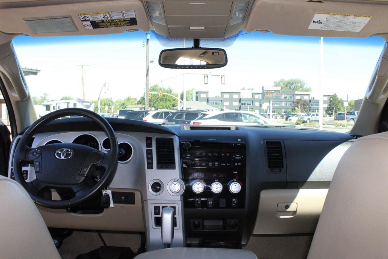 Used 2007 Toyota Tundra Limited w/ Preferred Accessory Pkg AWD/4WD image 21