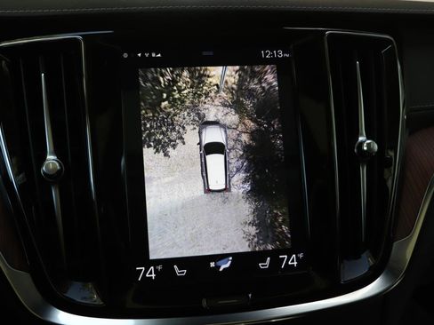 Used 2020 Volvo V60 T5 Cross Country AWD/4WD image 21
