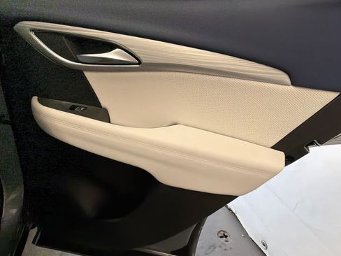 New 2026 Buick Envision Avenir image 38