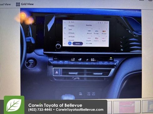 Used 2025 Toyota Camry SE FWD image 14
