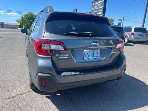 Used 2019 Subaru Outback 2.5i Limited image 4