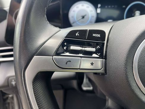 Certified 2024 Hyundai Elantra SEL w/ Convenience Package FWD image 16