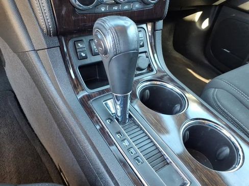 Used 2016 Chevrolet Traverse LT w/ Traveler's Package image 12