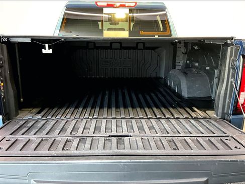 Used 2024 GMC Sierra 1500 Denali Ultimate AWD/4WD image 35