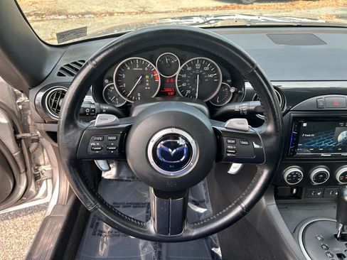 Used 2013 MAZDA MX-5 Miata Grand Touring w/ Premium Pkg image 19