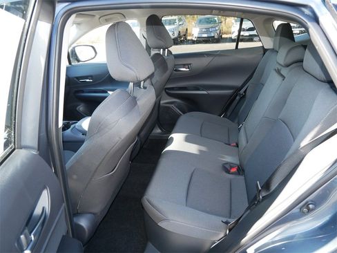 Used 2024 Toyota Venza LE image 11