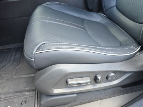 Certified 2025 Honda Pilot Elite image 28