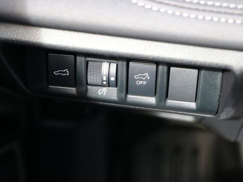 Used 2023 Subaru Outback Touring image 23