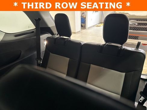 Used 2023 Ford Explorer XLT w/ Equipment Group 202A image 35