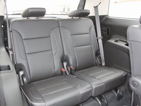 Used 2023 GMC Acadia Denali w/ Black Diamond Edition image 21