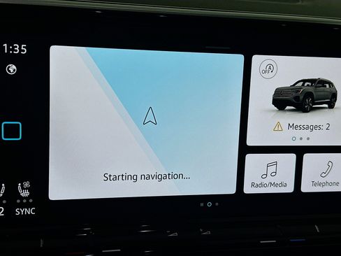 Used 2025 Volkswagen Atlas SE image 22