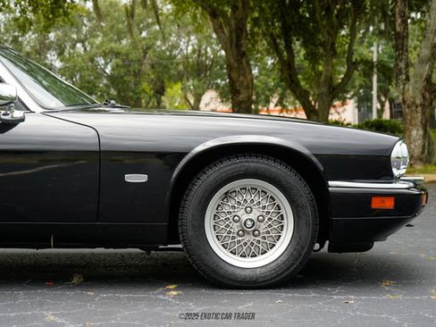 Used 1994 Jaguar XJS 4.0 Convertible RWD image 11