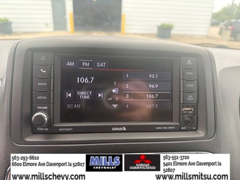 Used 2020 Dodge Grand Caravan SXT FWD image 15