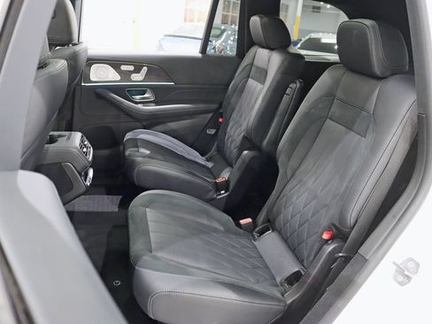 Used 2021 Mercedes-Benz GLS 63 AMG 4MATIC w/ Warmth & Comfort Package image 35
