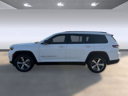 Used 2021 Jeep Grand Cherokee L Limited RWD image 2