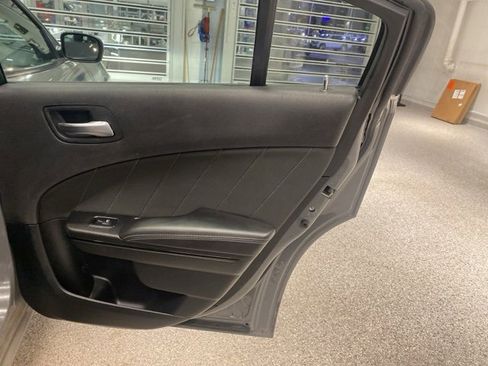 Used 2019 Dodge Charger SXT w/ Driver Confidence Group image 30