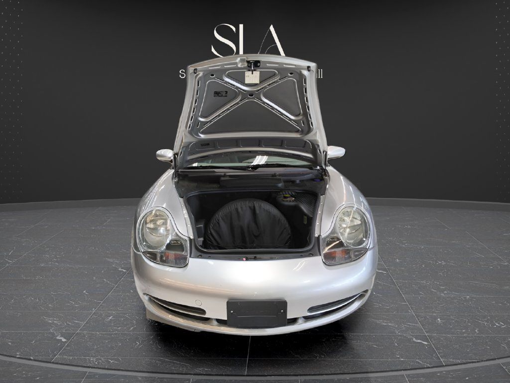 Used 2001 Porsche 911 Carrera RWD image 14