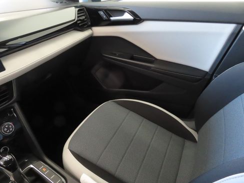 New 2026 Volkswagen Taos S FWD image 19