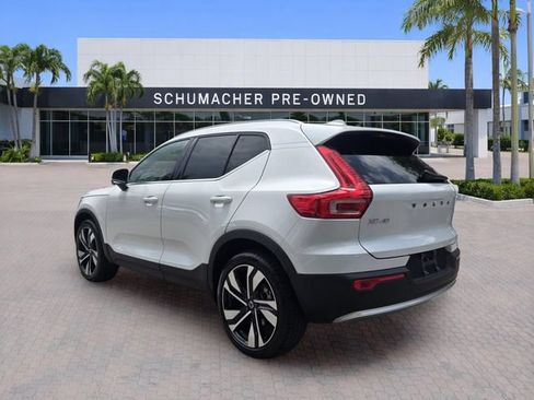 Used 2024 Volvo XC40 B5 Plus w/ Protection Package Premier AWD/4WD image 5