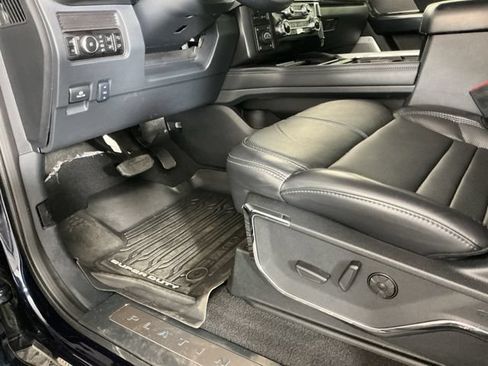 Used 2025 Ford F350 Platinum w/ Tremor Off-Road Package AWD/4WD image 19