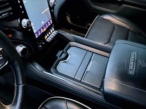 Used 2022 RAM 1500 Limited w/ Body-Colour Bumper Group image 15