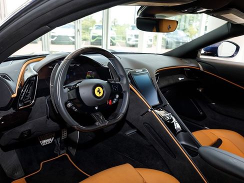 Used 2024 Ferrari Roma RWD image 25