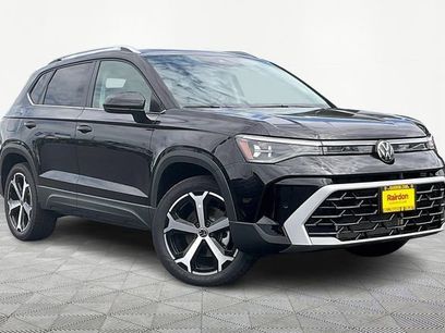 New 2025 Volkswagen Taos SEL