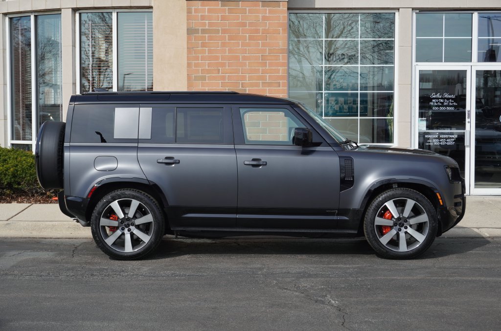 Used 2026 Land Rover Defender 110 X AWD/4WD image 7