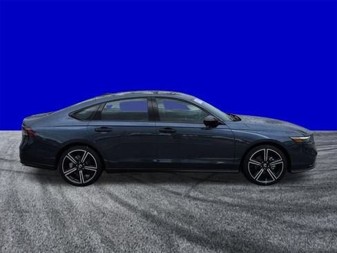 Used 2026 Honda Accord SE image 3