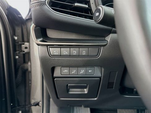 Certified 2025 MAZDA MAZDA3 2.5 Turbo Sedan w/Premium Plus image 10