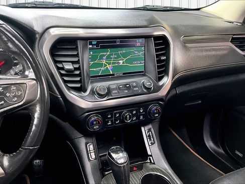 Used 2019 GMC Acadia SLT AWD/4WD image 9