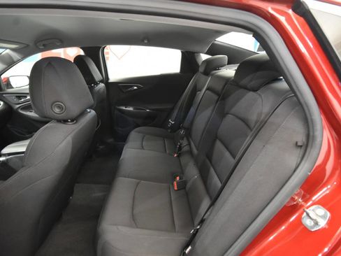 Used 2024 Chevrolet Malibu LT image 14