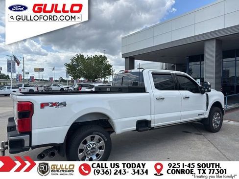 Used 2023 Ford F350 Lariat w/ Lariat Ultimate Package AWD/4WD image 4