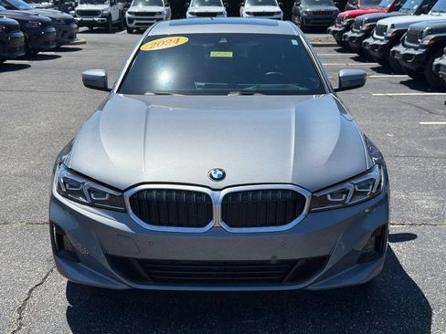 Used 2024 BMW 330i xDrive Sedan w/ Premium Package AWD/4WD image 2