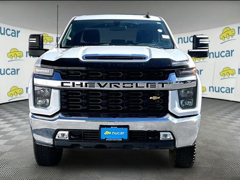 Used 2022 Chevrolet Silverado 2500 LT w/ Convenience Package AWD/4WD image 2