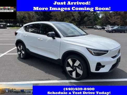 Used 2023 Volvo C40 P8 Recharge Ultimate AWD/4WD image 1