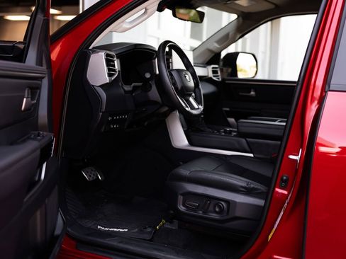 Used 2024 Toyota Tundra Limited w/ TRD Off-Road Package AWD/4WD image 30