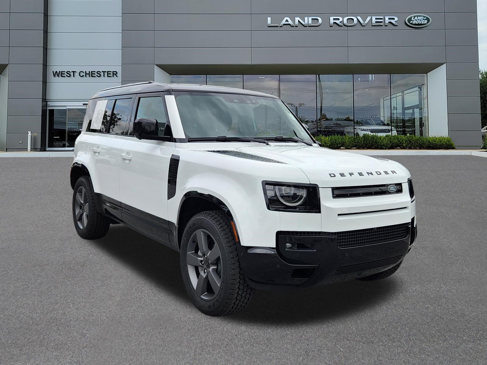 New 2026 Land Rover Defender 110 X-Dynamic SE AWD/4WD image 2