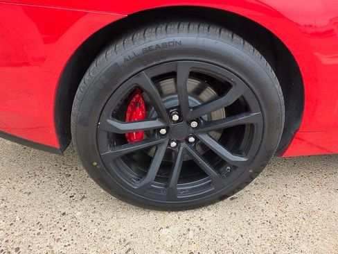 Used 2015 Chevrolet Camaro SS w/ SS Performance Package RWD image 9