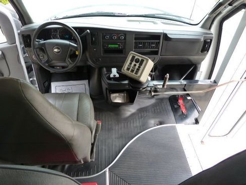 Used 2008 Chevrolet Express 3500 w/ School Bus Package image 34