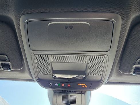 New 2026 GMC Terrain Elevation w/ Elevation Premium Package image 35