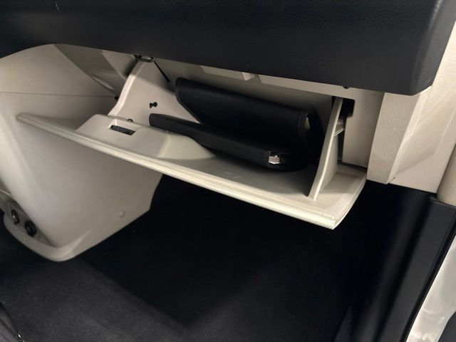 Used 2011 Dodge Grand Caravan Crew FWD image 40