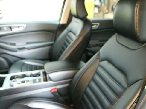 Used 2024 Ford Edge SEL w/ Convenience Package AWD/4WD image 19